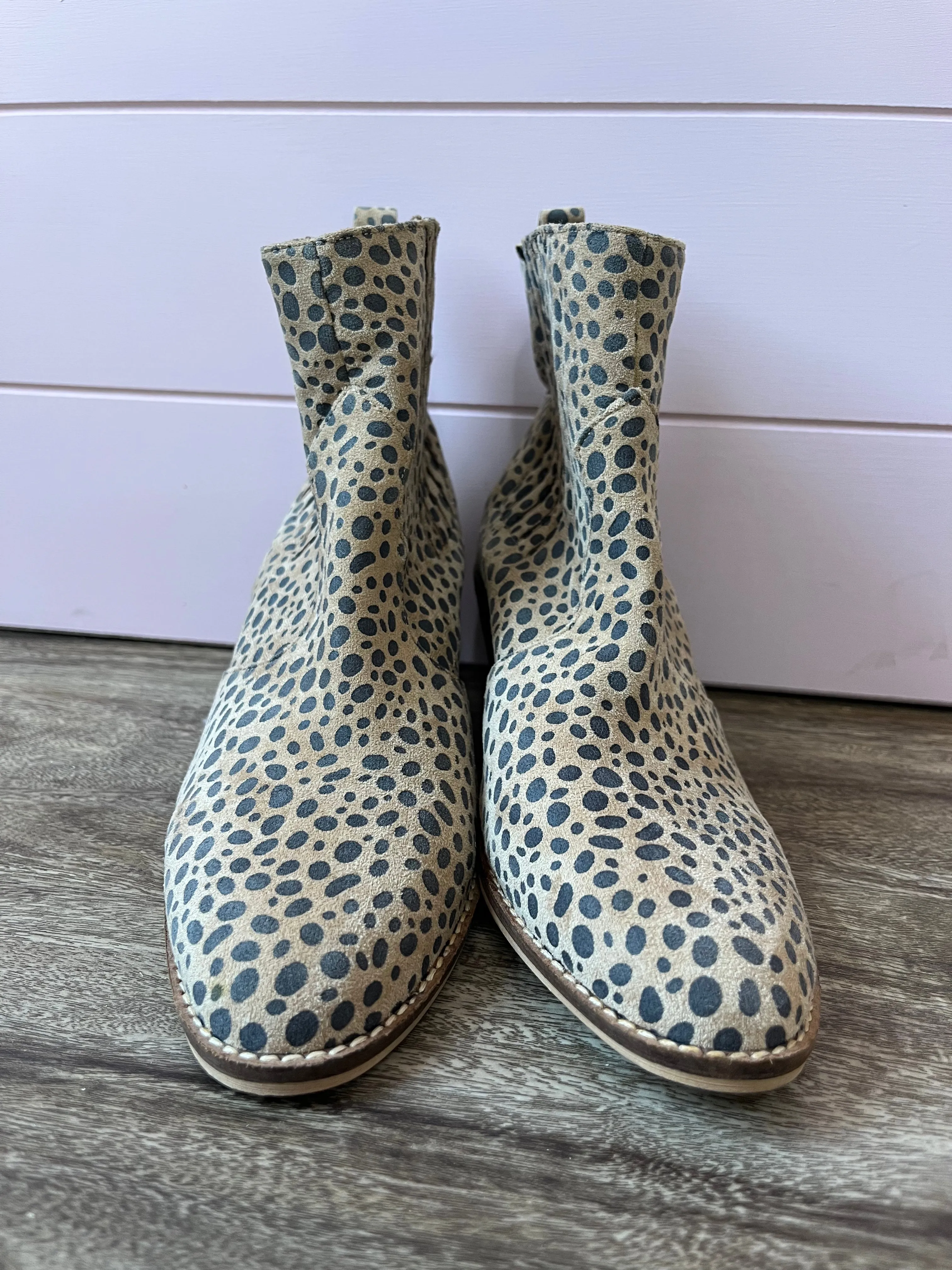 6.5 Let’s See Style LA Leopard Dot Ankle Booties