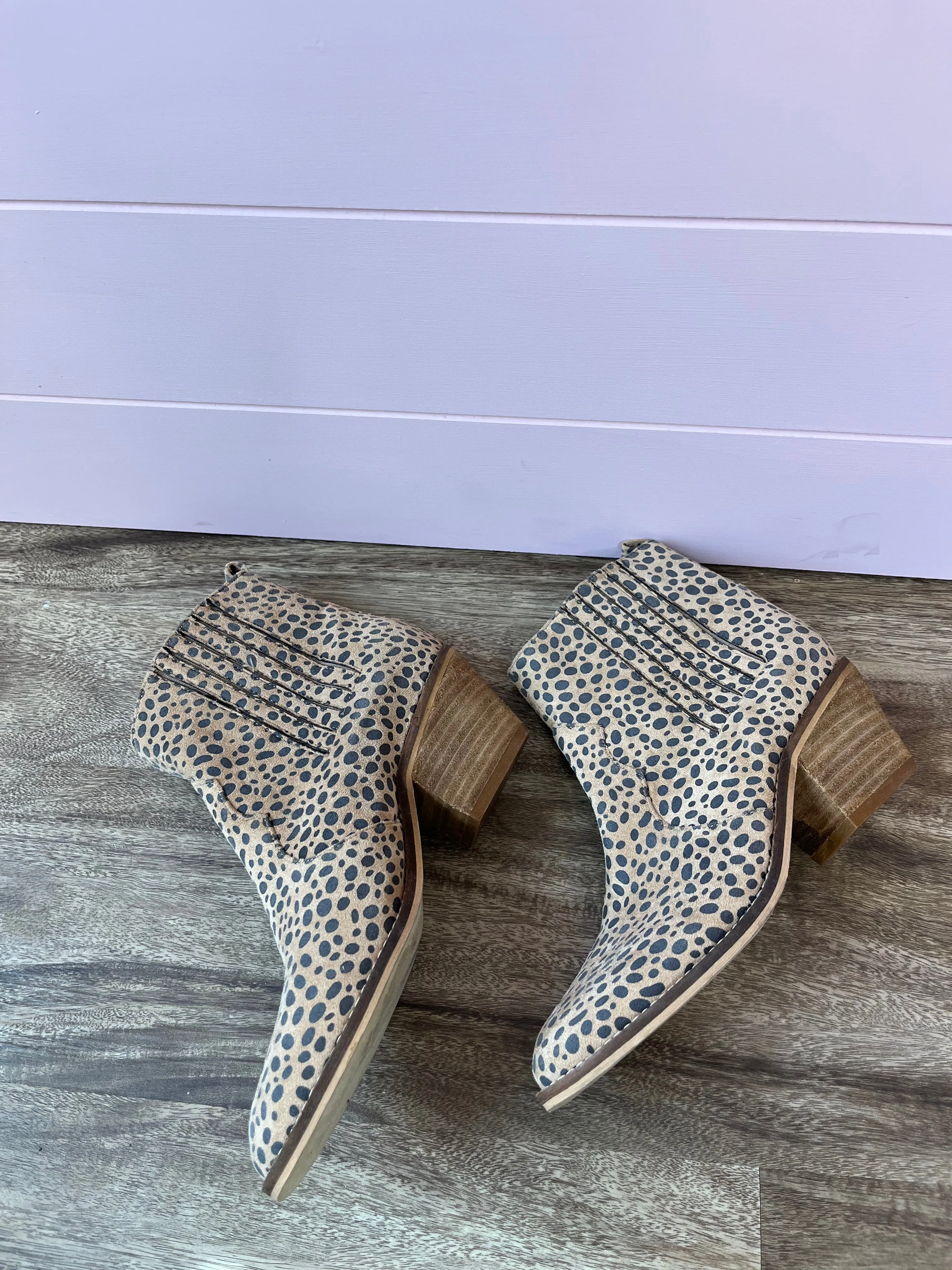 6.5 Let’s See Style LA Leopard Dot Ankle Booties