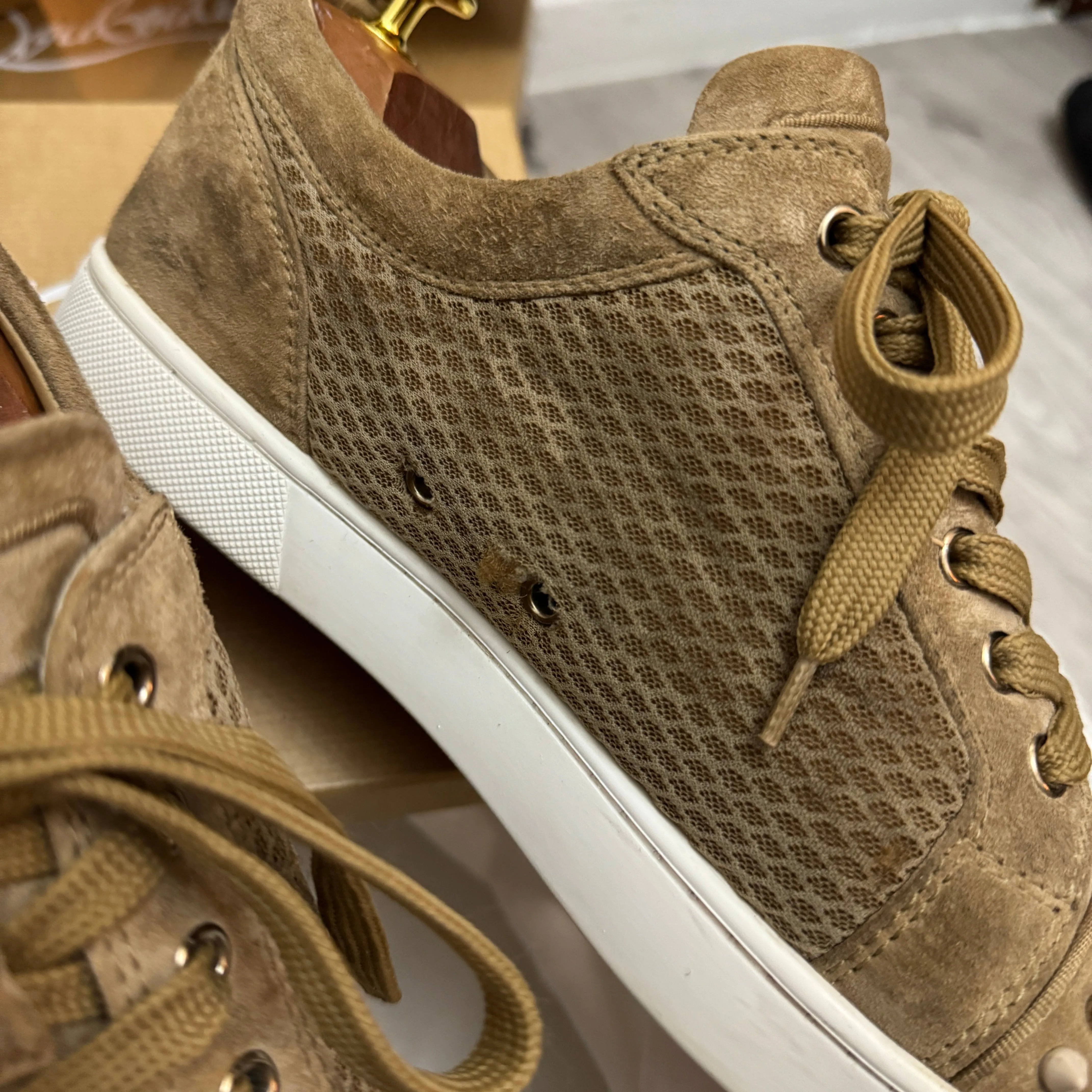 Authentic Christian Louboutin Kraft Beige Mesh Junior sneakers 9UK 43 10US