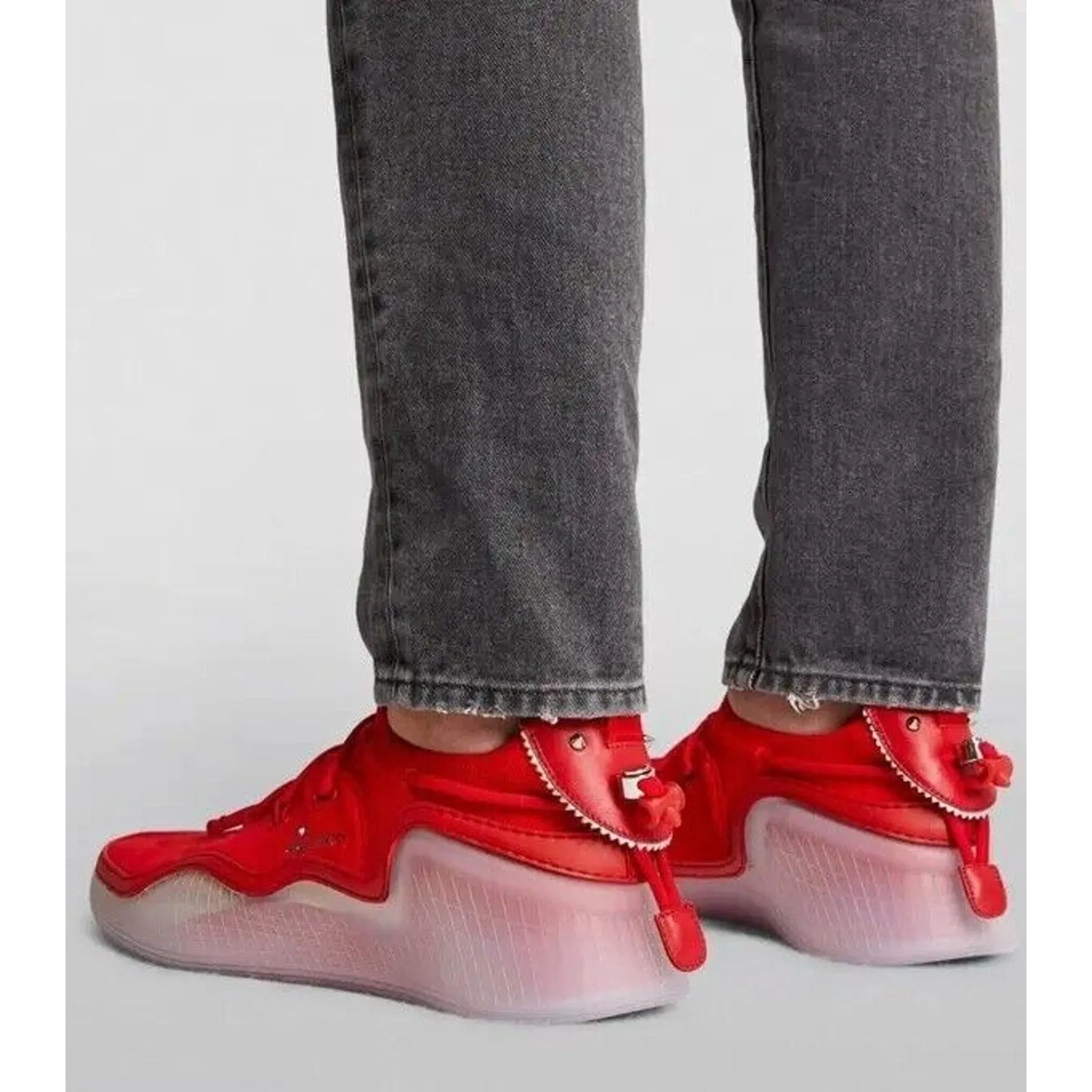 CHRISTIAN LOUBOUTIN Men's Arpoador Low-top Sneakers Red