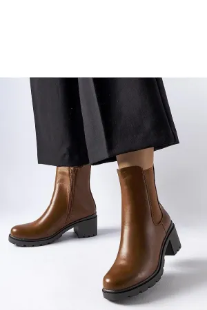 Classic Carseggio boots in brown color