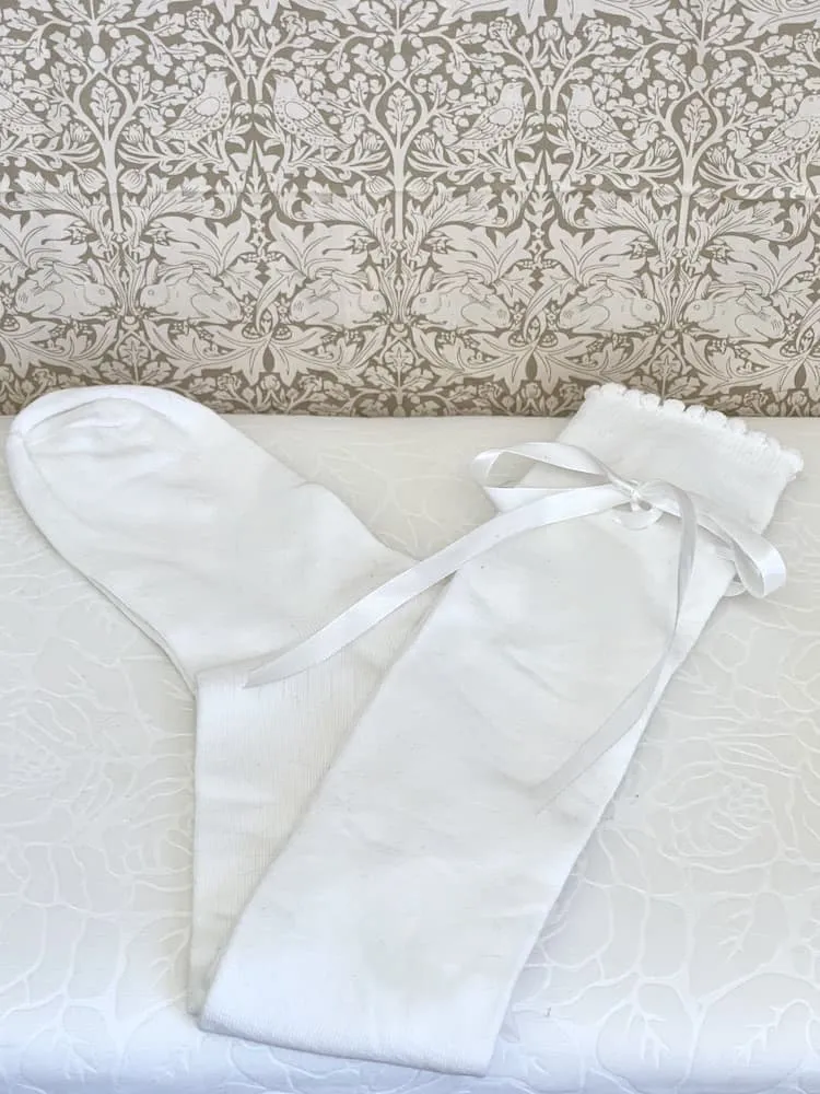 Historically Inspired Cotton Knee-High Socks with Ribbon Lacing in Off-White