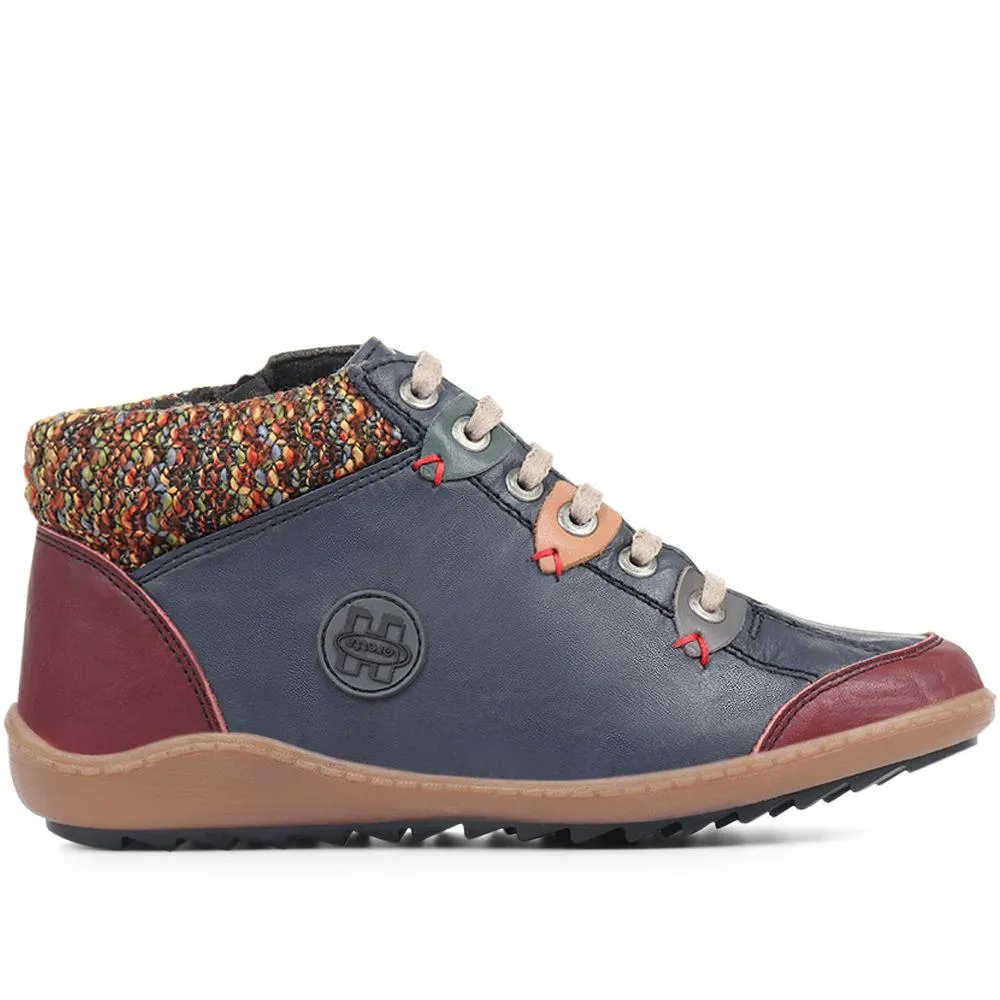 Leather Ankle Boots - HAK32013 / 319 262