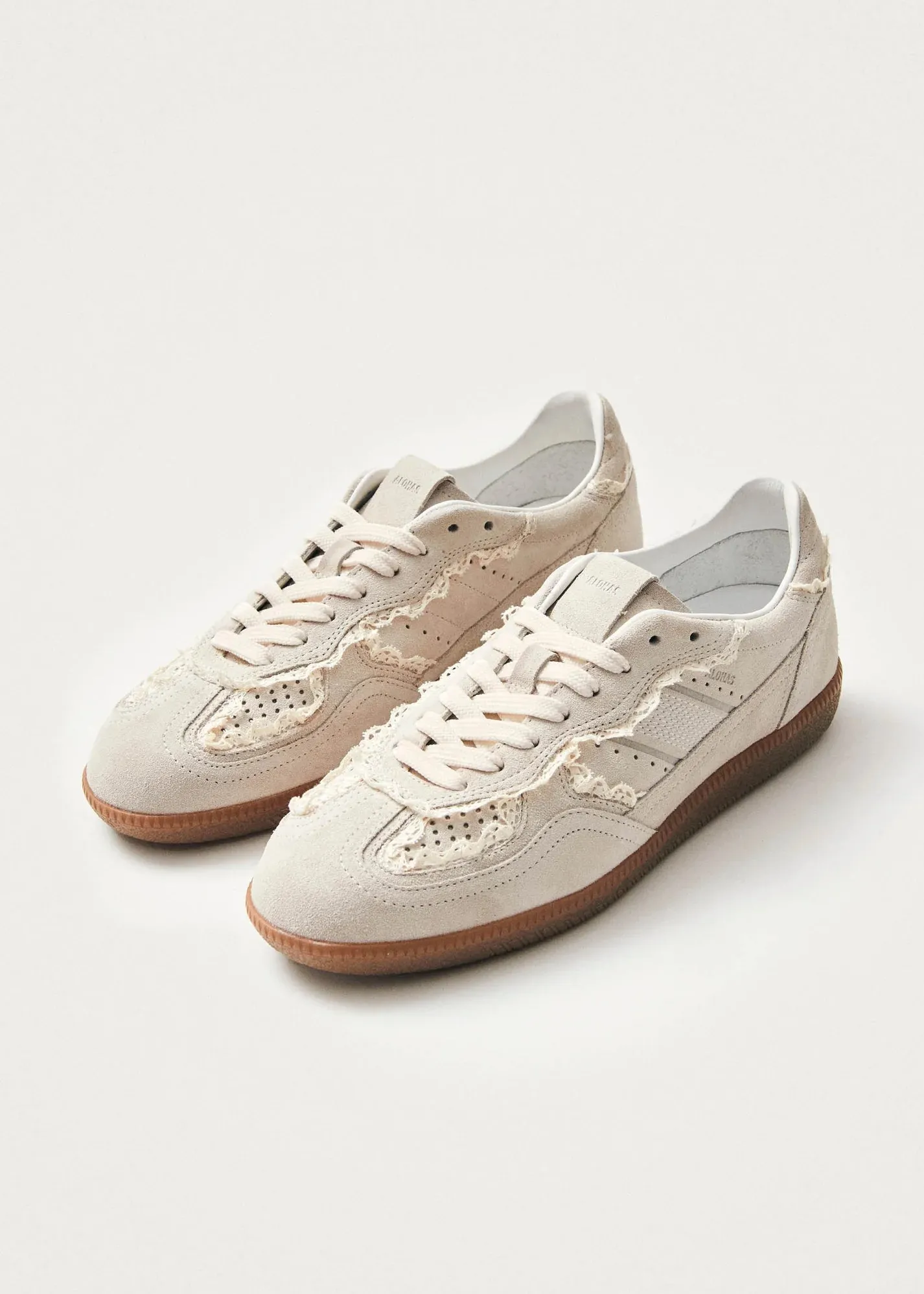 Leather Sneakers - Crochet Cream