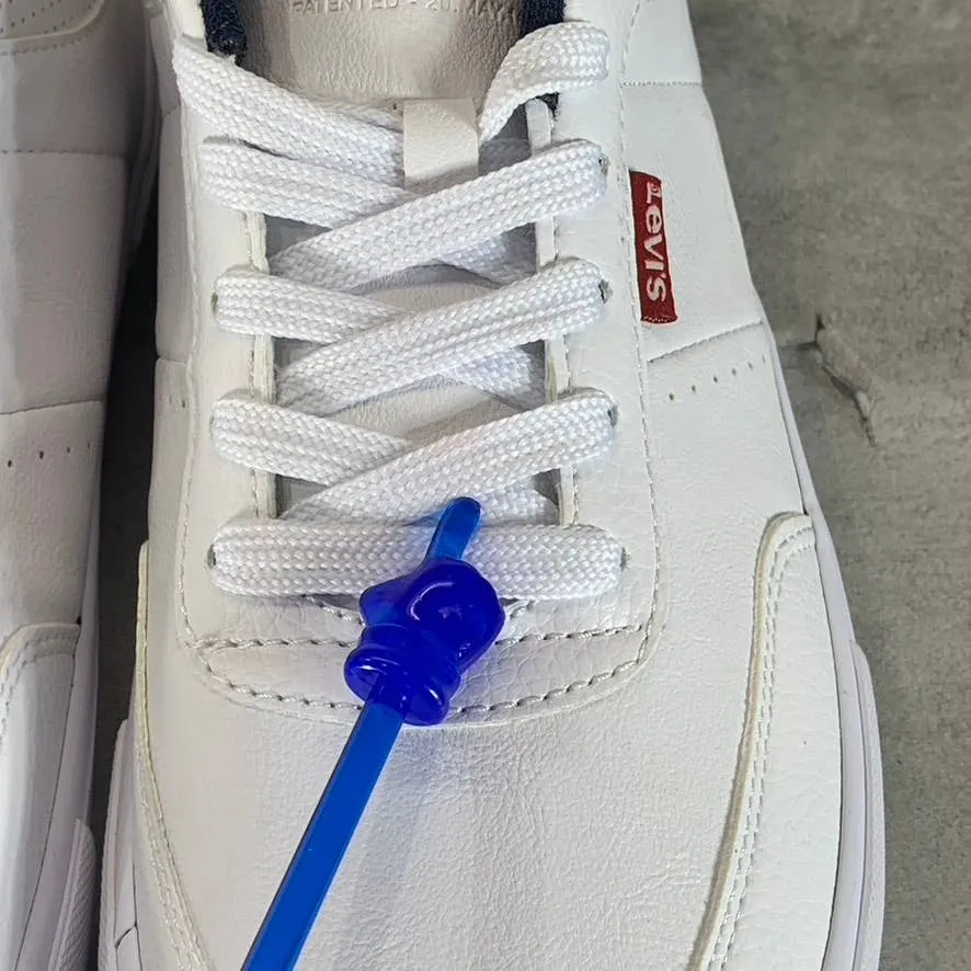 LEVI'S Men's White/Navy Munro NM Faux-Leather Retro Low-Top Lace-Up Sneaker SZ10