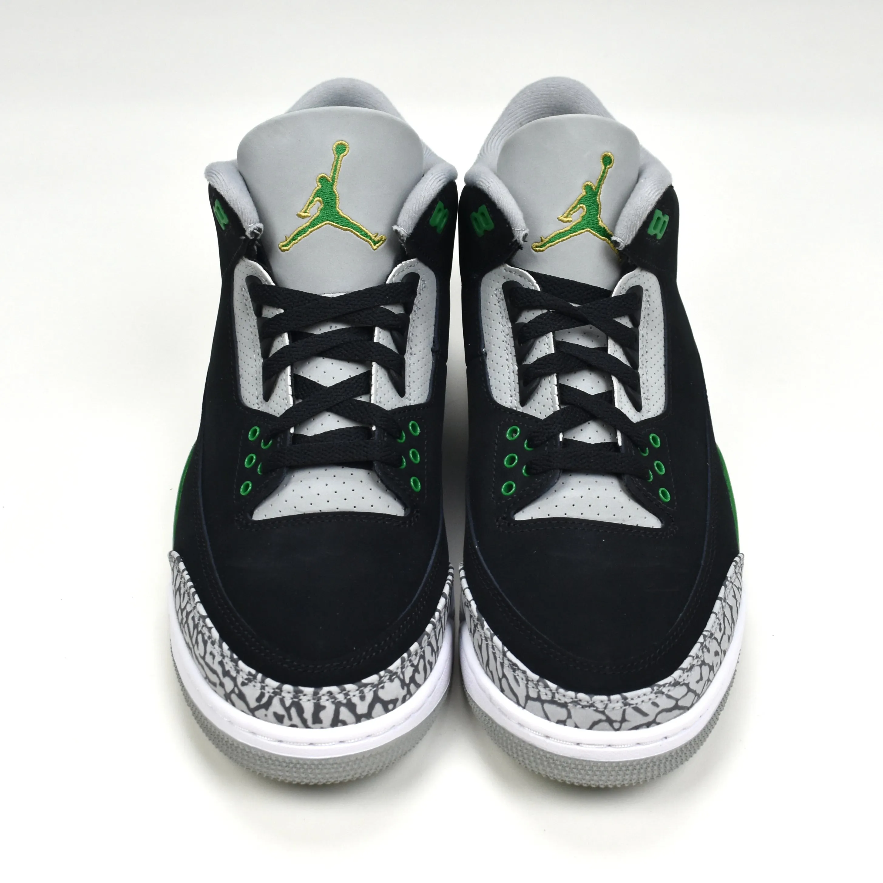 Nike - Air Jordan 3 Retro 'Pine Green'
