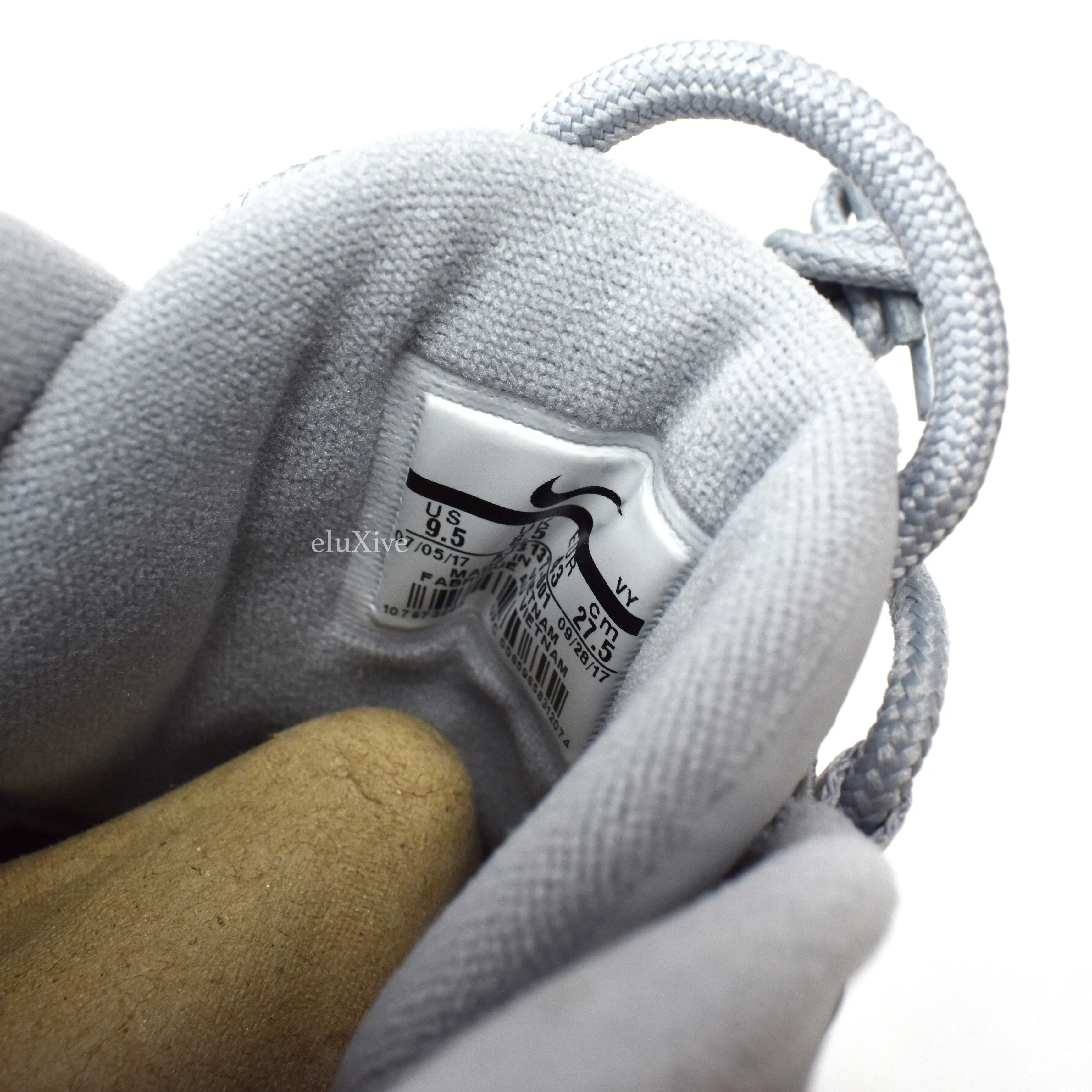Nike - Air More Uptempo NYC QS
