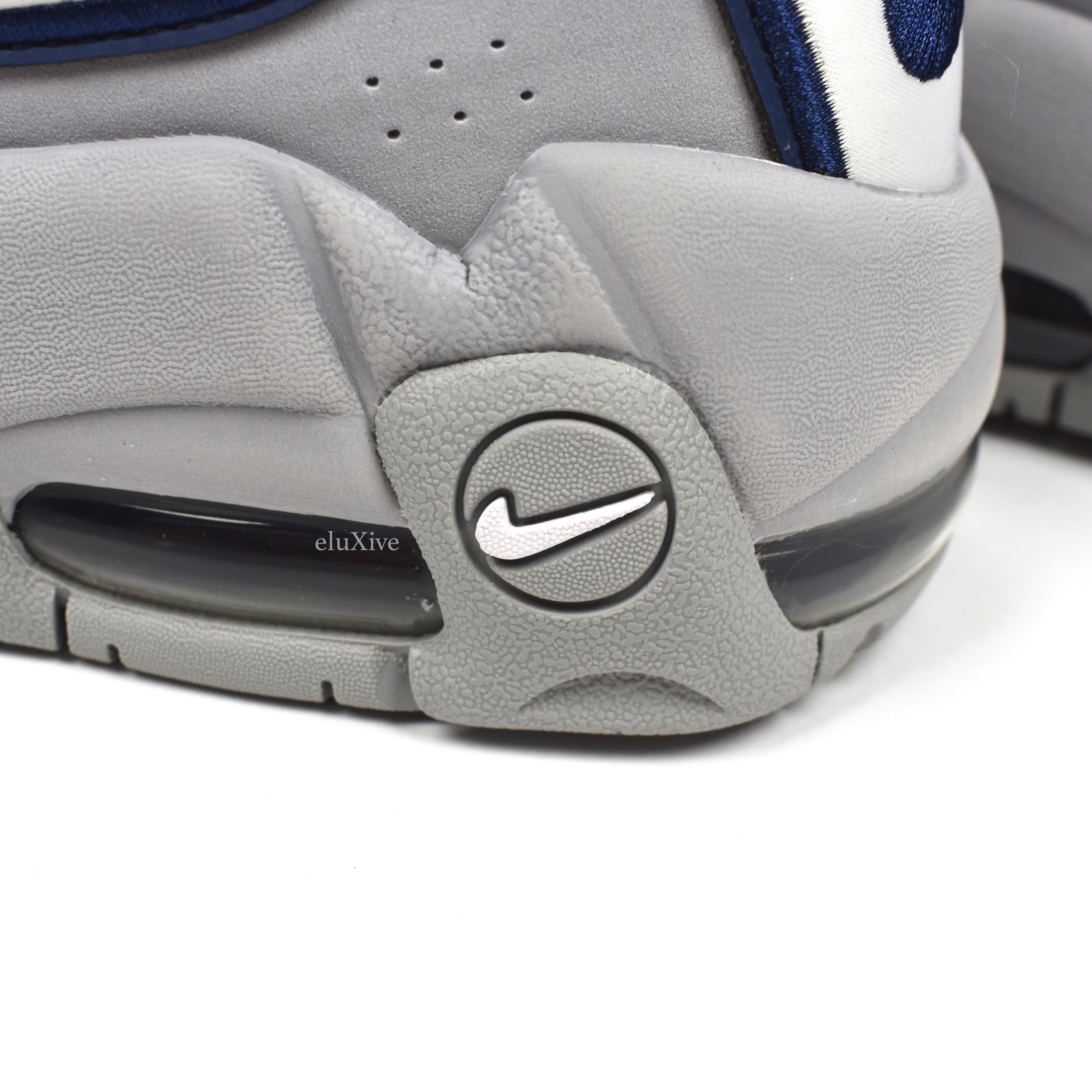 Nike - Air More Uptempo NYC QS