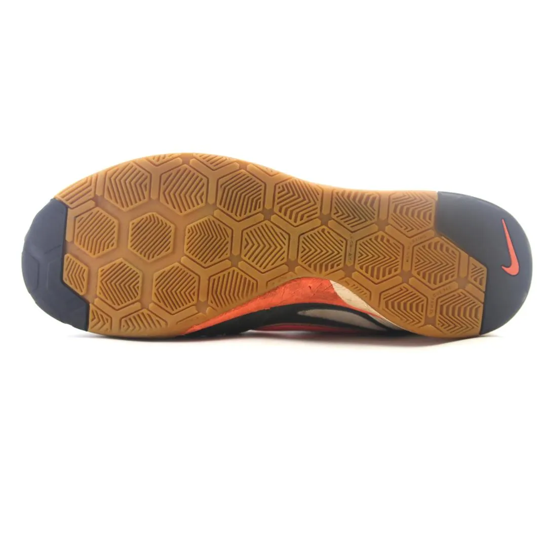 NIKE  GATO 5