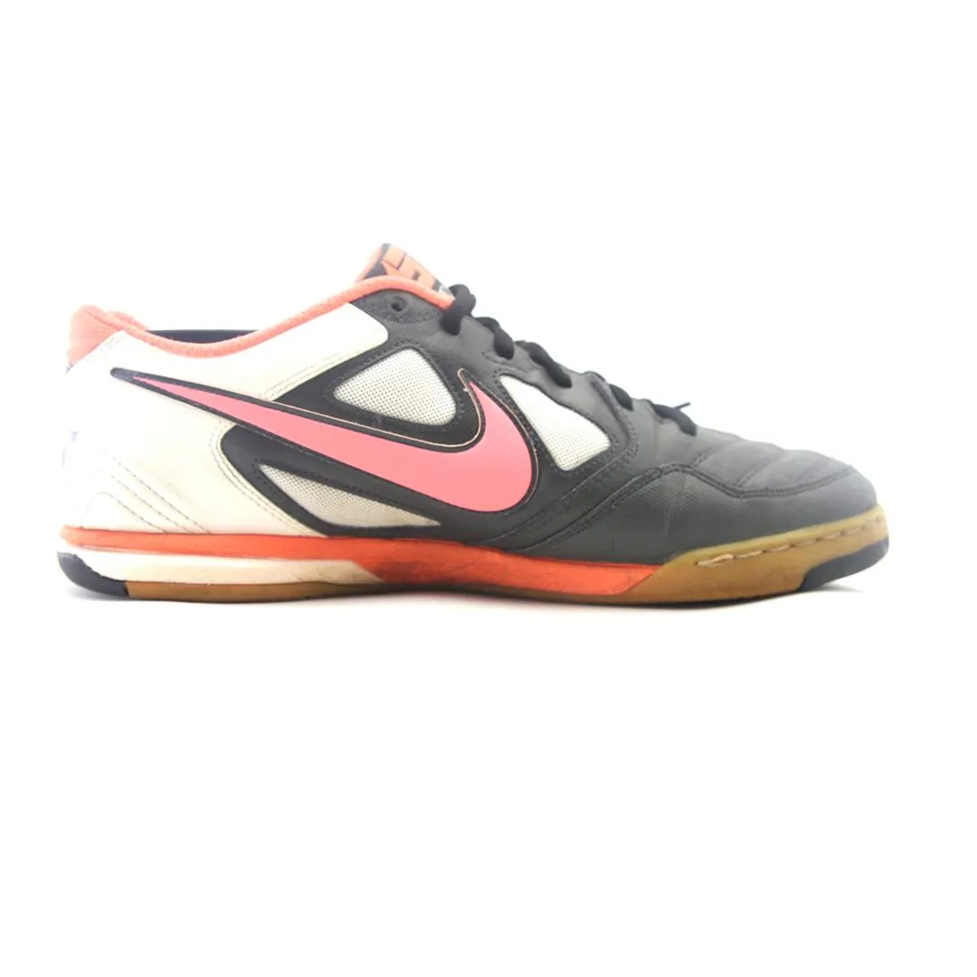 NIKE  GATO 5