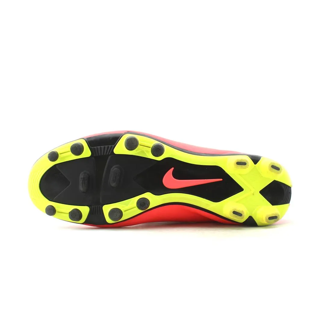 NIKE  HYPERVENOM PHADE FG