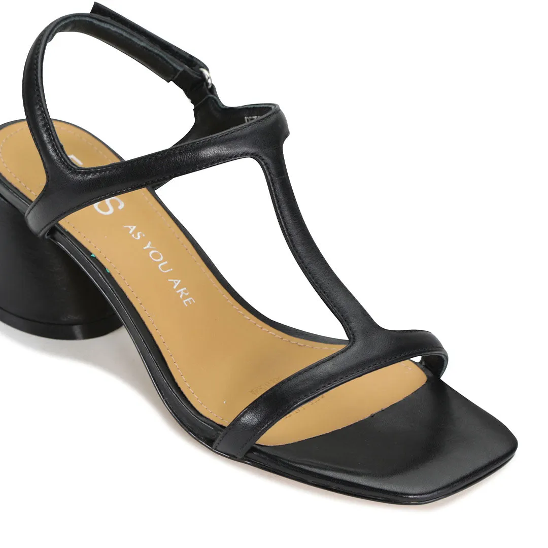 PETRAS LEATHER HEEL SANDALS