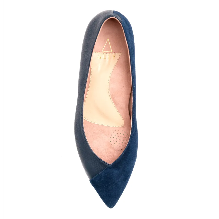 [SAMPLE] Noble Navy Suede / Good Night Navy Leather Flat
