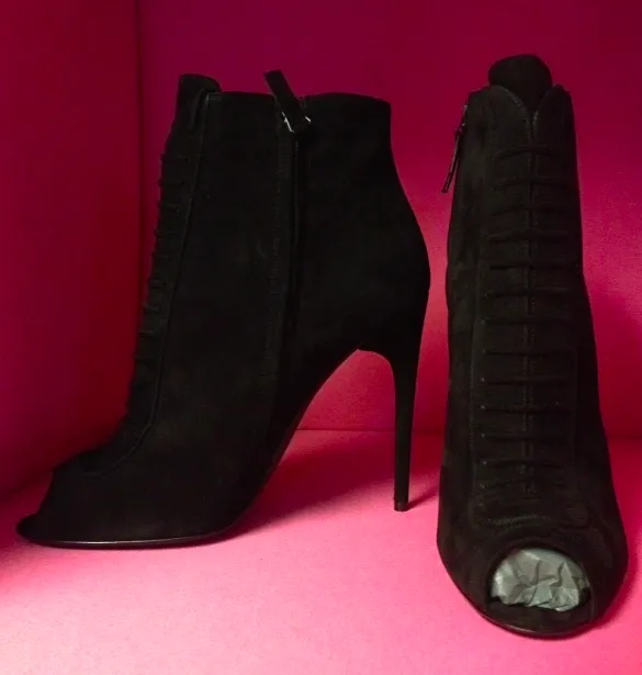 Tom Ford Suede Peep-Toe, Lace up Ankle Boots: ASO Christine Centenera   Kim Kardashian
