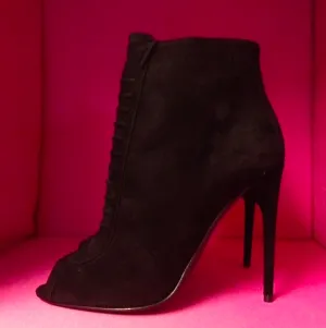 Tom Ford Suede Peep-Toe, Lace up Ankle Boots: ASO Christine Centenera   Kim Kardashian