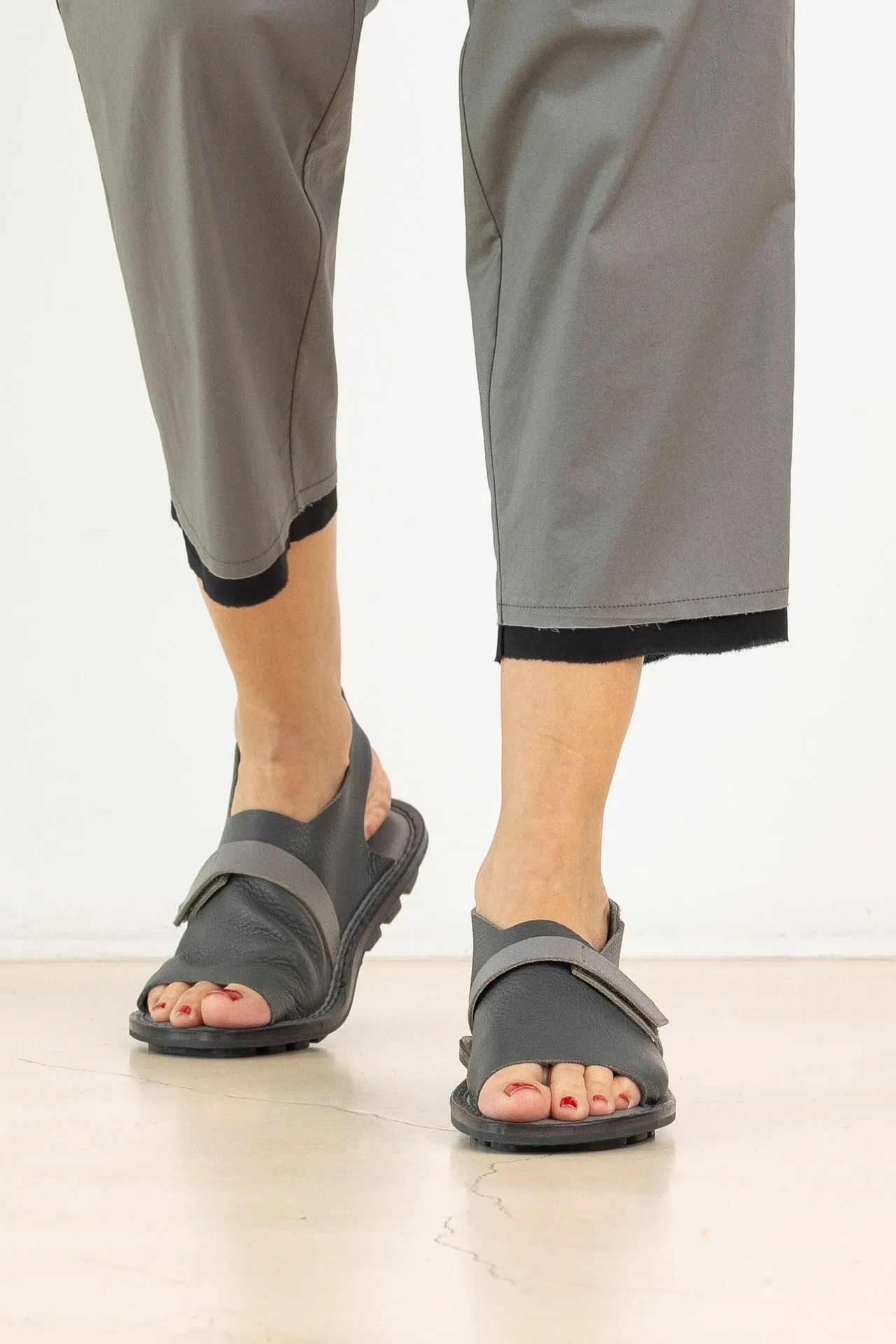 TRIPPEN SANDALS GREY