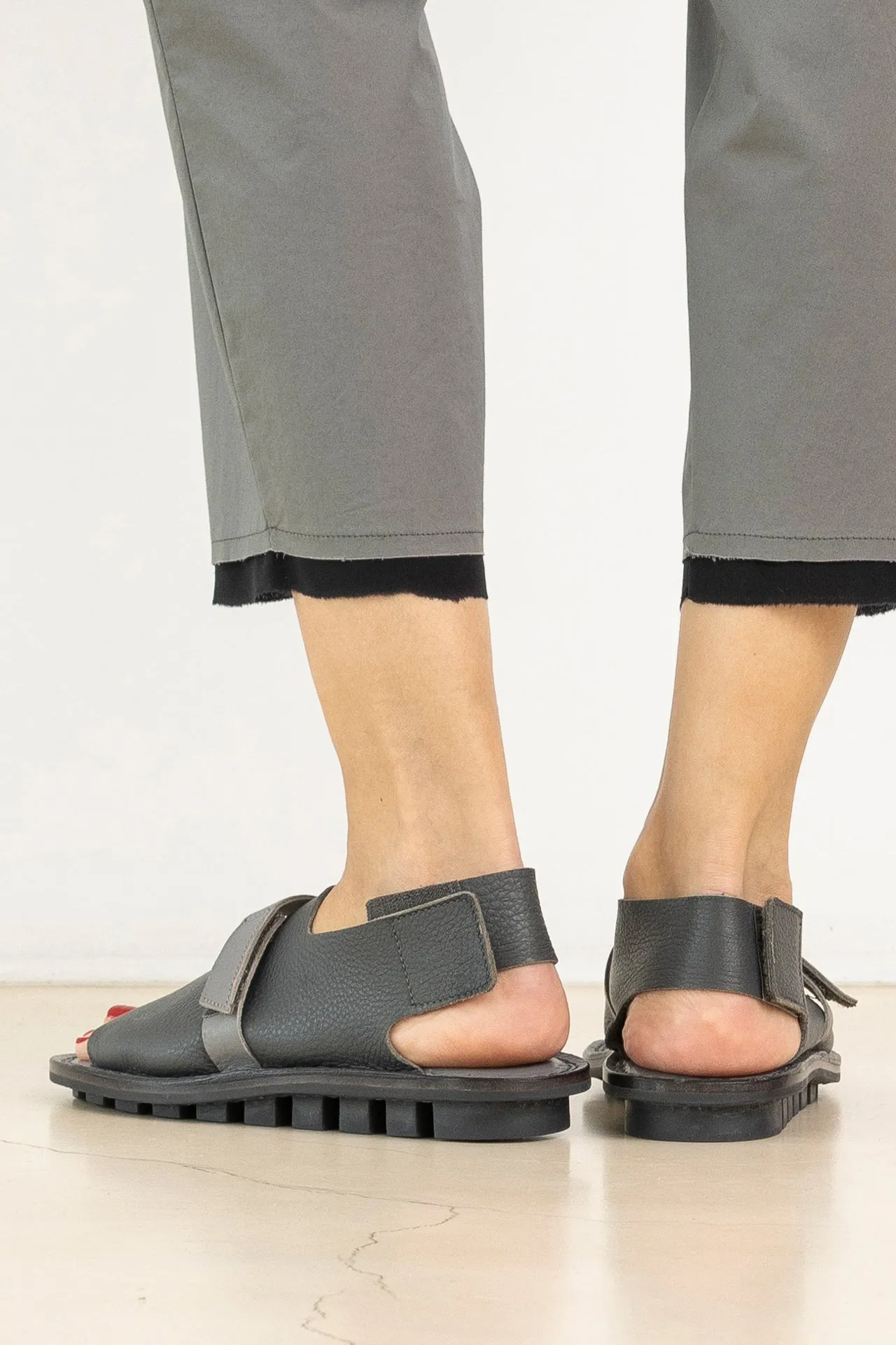 TRIPPEN SANDALS GREY