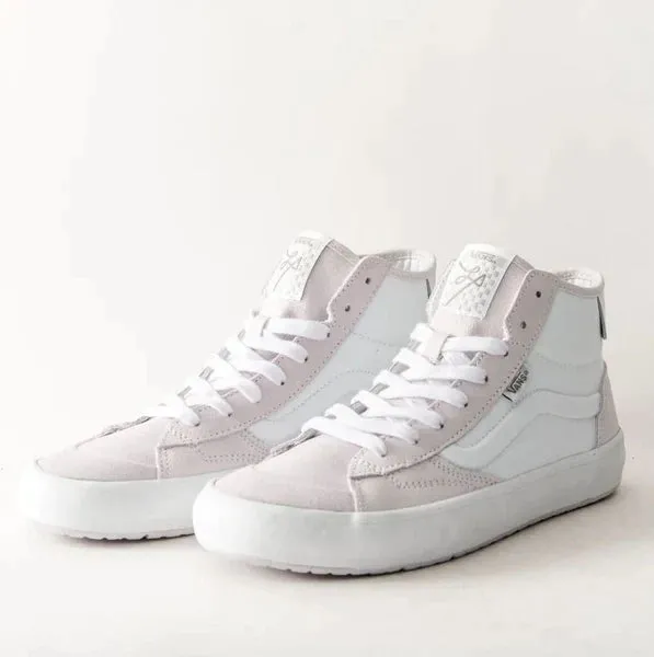 Vans The Lizzie Skate Shoe in Cloud