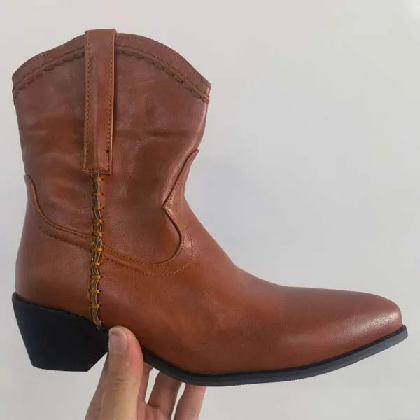 Women's Vintage Round Toe Chunky Heel Ankle Boots 33207431C